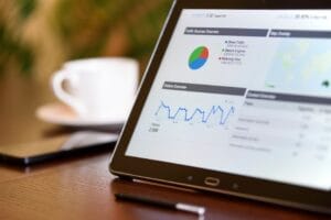 Hệ thống E-learning là gì? Giải pháp chuyển đổi số đào tạo toàn diện cho doanh nghiệp - Hình ảnh chi tiết