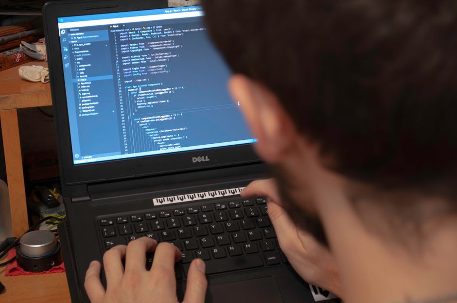 Bí quyết phát triển tư duy toán học qua lập trình C++ hiệu quả - Hình ảnh chi tiết