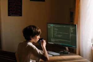 Khóa học lập trình Python cho trẻ em Hà Nội: Lộ trình từ A đến Z cho bé - Hình ảnh chi tiết
