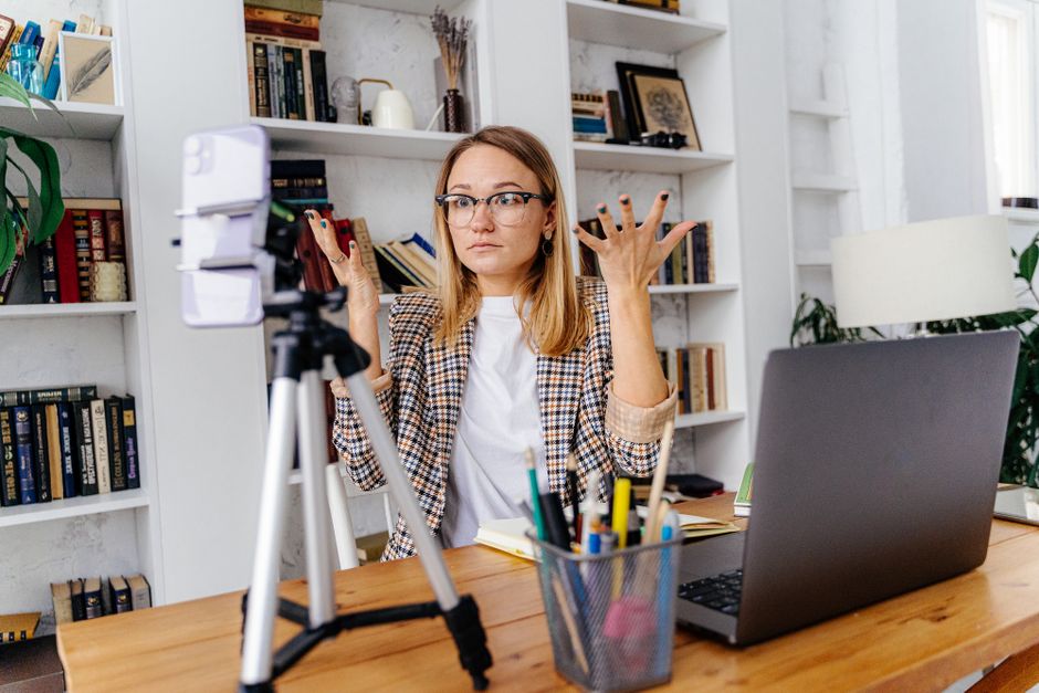 Hướng dẫn xây dựng và vận hành hệ thống dạy học trực tuyến hiệu quả từ A-Z - Hình ảnh chi tiết