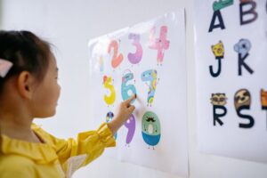 Bật mí 3 mẹo phương pháp tự học hiệu quả cho trẻ em tại nhà - vietlearning tin giáo dục