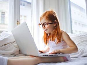 Top lộ trình khóa học online cho trẻ cho bé phát triển toàn diện từ A-Z - Khóa Học Online